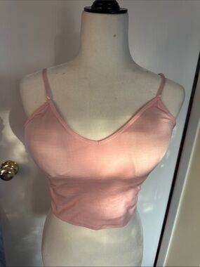 Women's Pink V-Neck Cropped Camisole Top